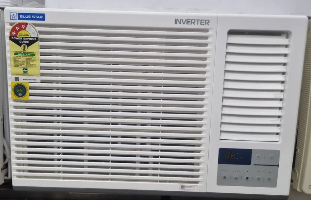 BLUE STAR WINDOW AC 1.5TR 3* INV WIA318GXU